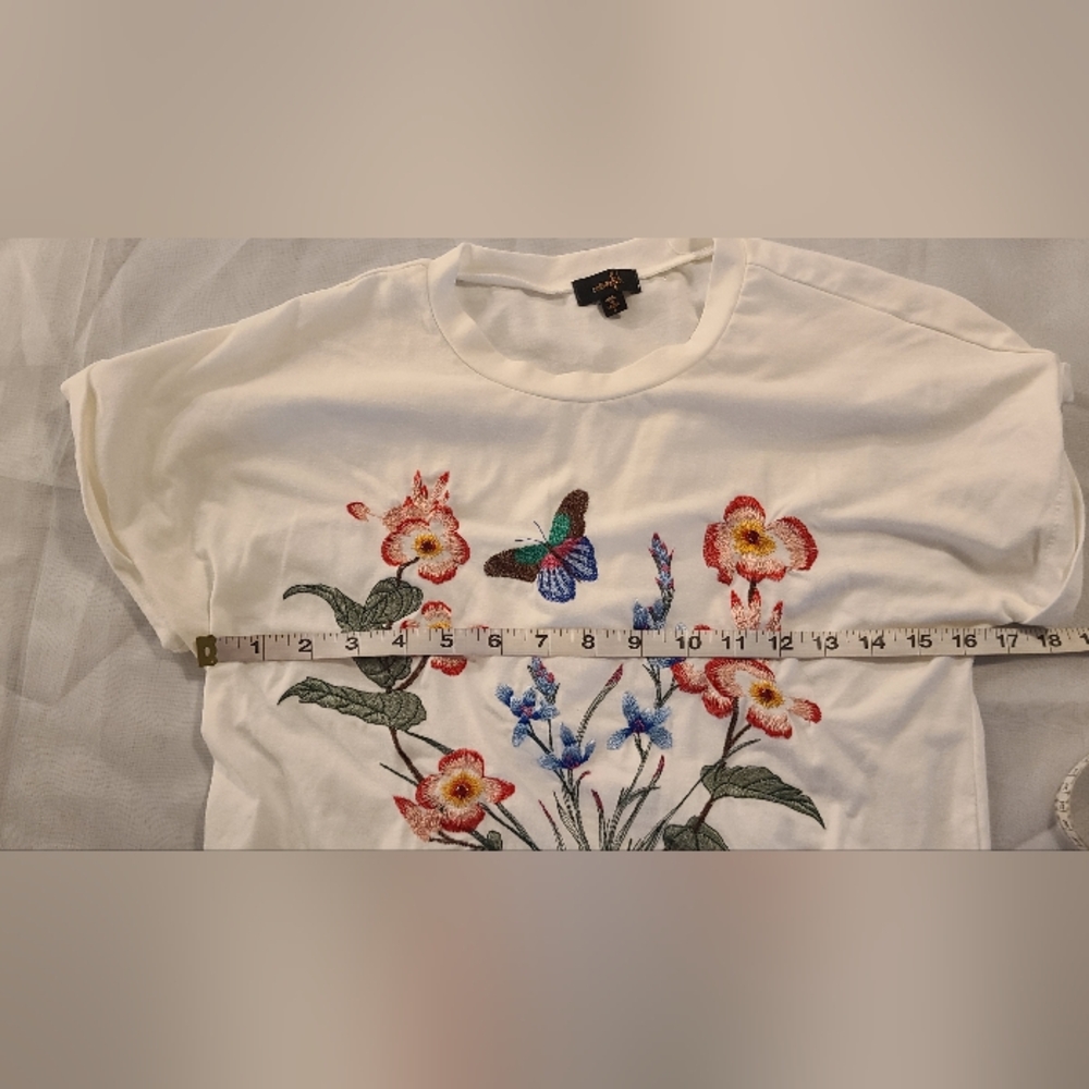 #003 - On Twelfth Floral Embroidered White T-Shirt, Small - Picture 5 of 6